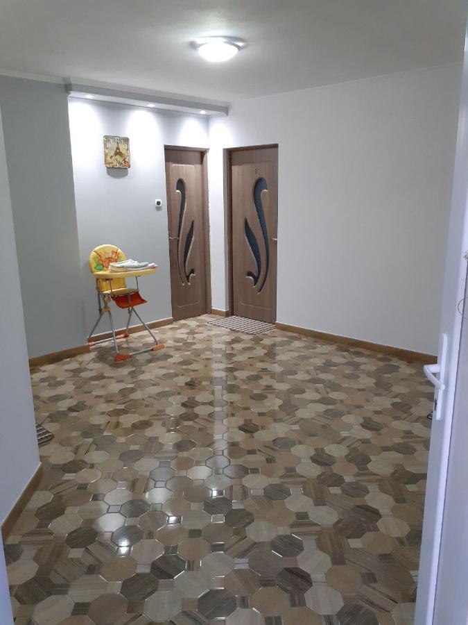 Casa De Oaspeti Cristian プライド エクステリア 写真